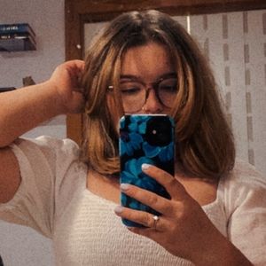 Meet your Posher, Kylee